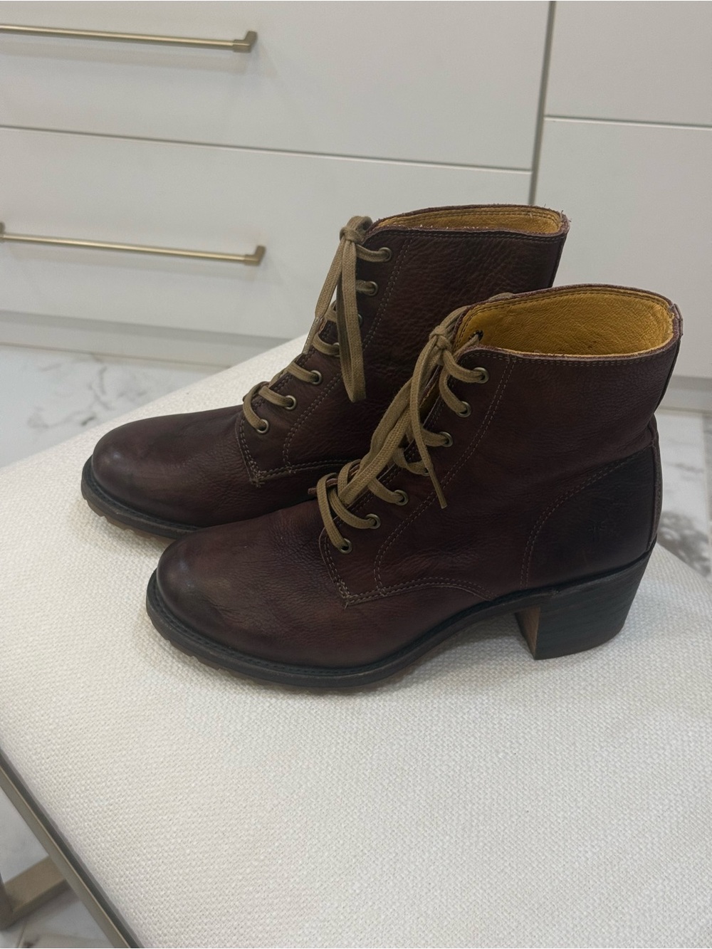 Frye Dark Brown Leather Lace-Up Heeled Ankle Boots - Picture 2 of 6